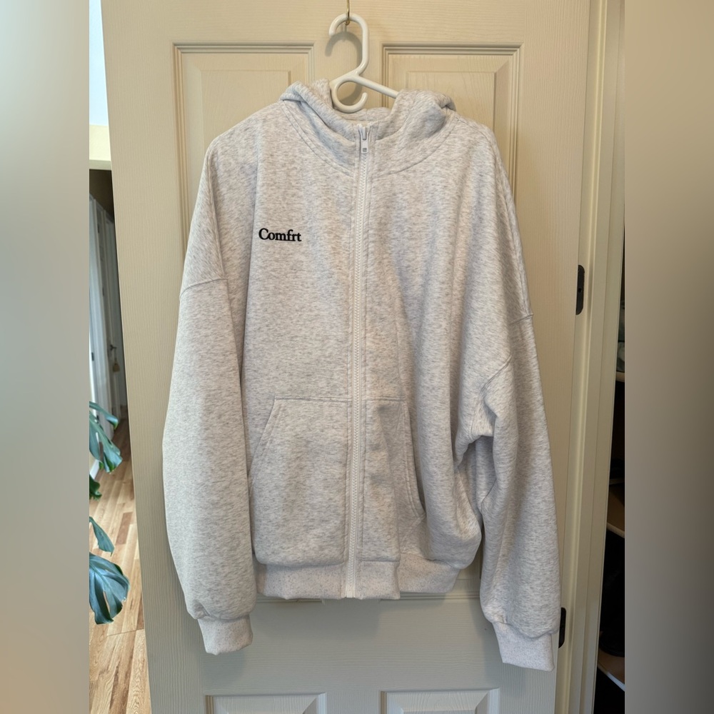 COMFRT Light Gray Zip Hoodie Jacket
